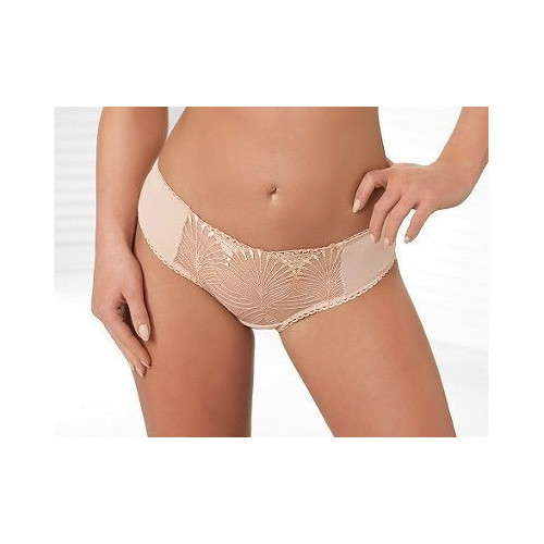 Nessa Selena figi brazyliany